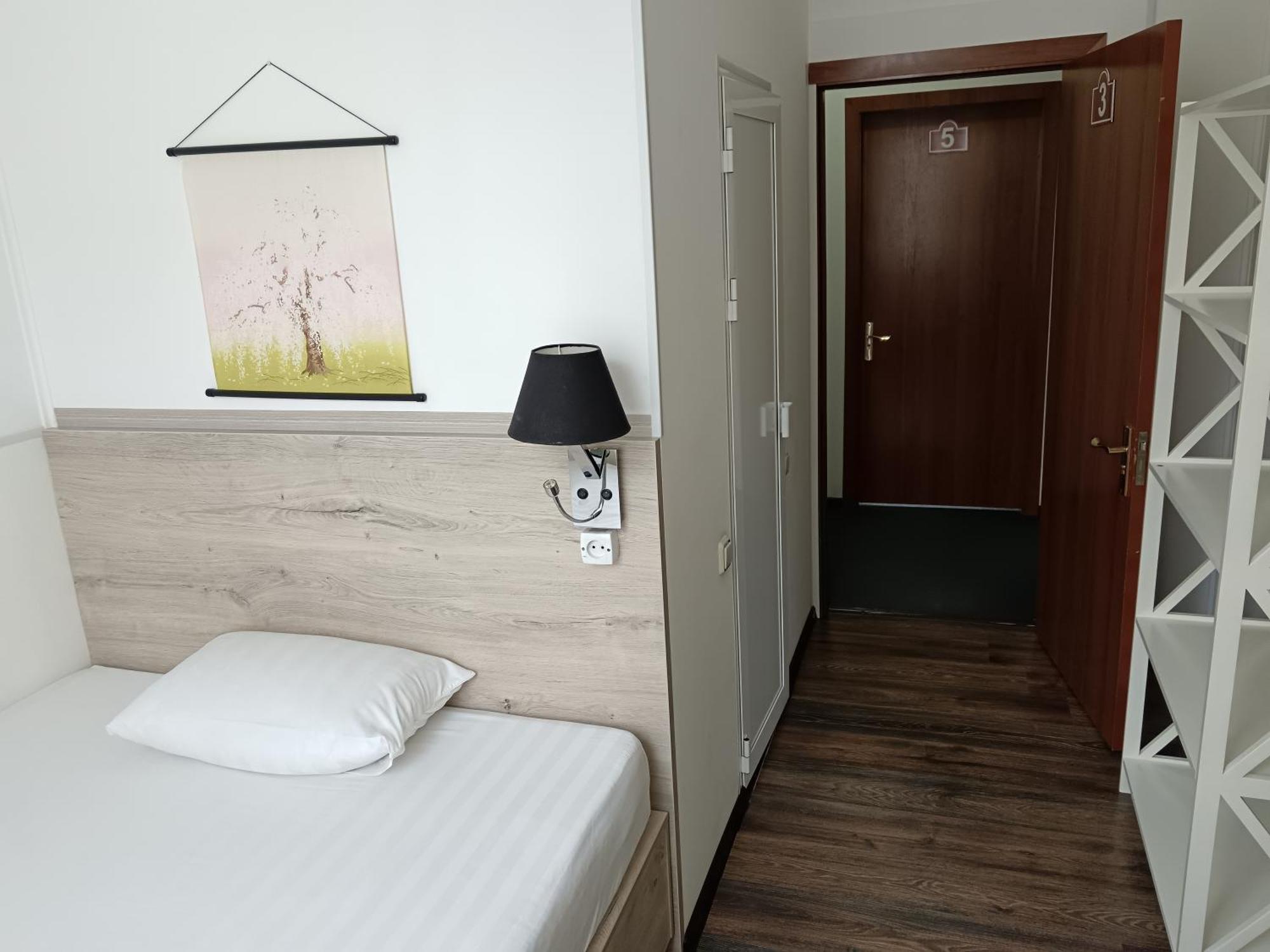 Sakura Inn Fergana Esterno foto
