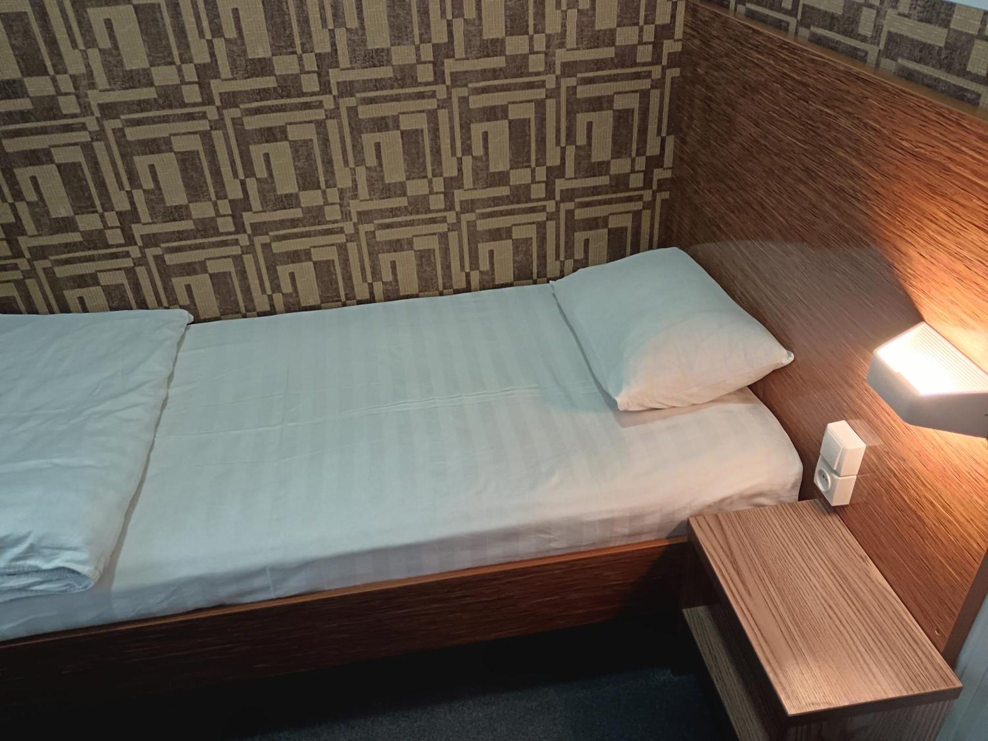 Sakura Inn Fergana Esterno foto