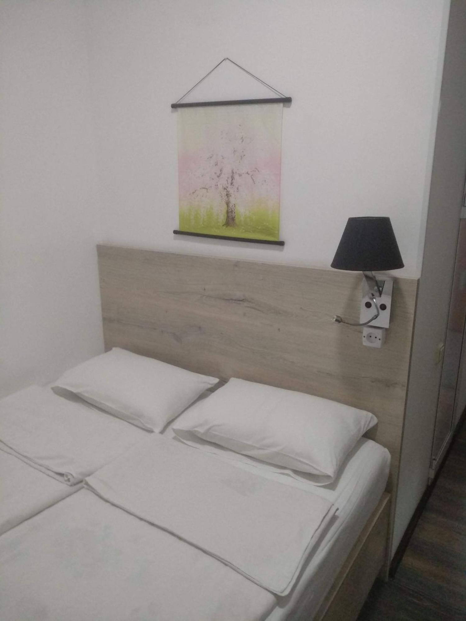 Sakura Inn Fergana Esterno foto